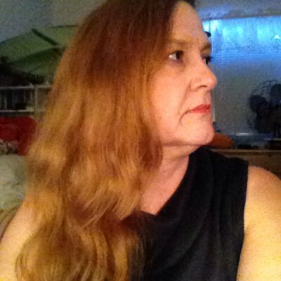 Profile Picture of Janet Nickel (@fivecentapple) on Twitter