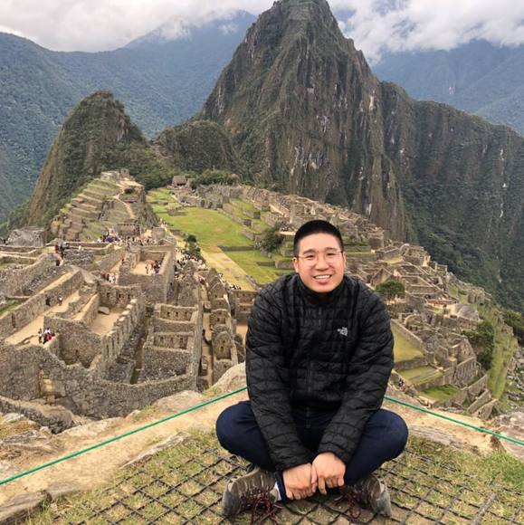 Profile Picture of Vincent Lu (@vincentlu) on Poshmark