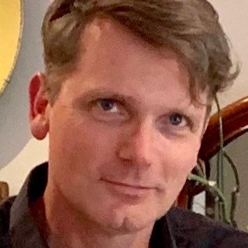 Profile Picture of Robert Koch (@RKbigblueplanet) on Twitter