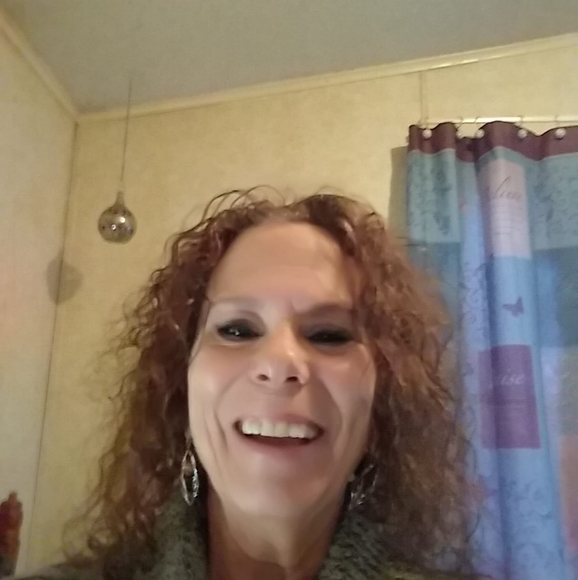 Wanda Richeson - Poshmark Profile Picture of Wanda Richeson (@richeson1960) on Poshmark