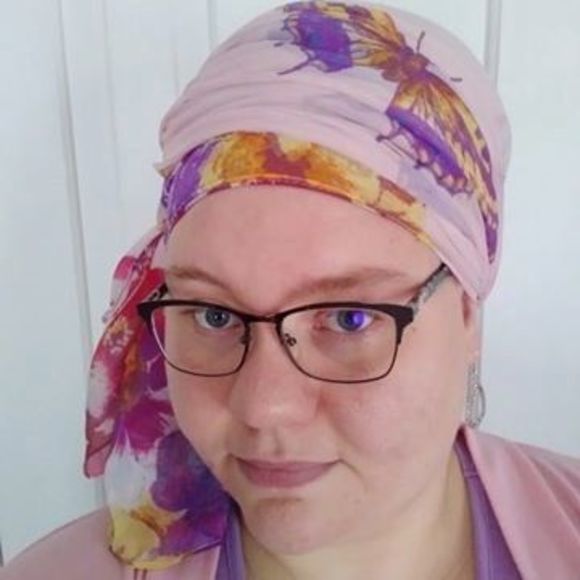 Casey Walbesser - Poshmark Profile Picture of Casey Walbesser (@cwalbesser2018) on Poshmark