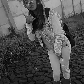 Profile Picture of Emely Trindade (@emely.trindade.5) on Facebook