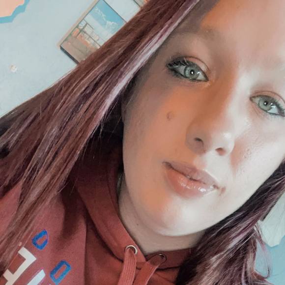 Profile Picture of Cherokee Dillin (@cherokeedillin) on Poshmark