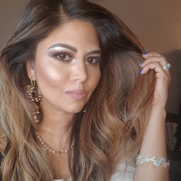 Profile Picture of Ferdoush Munni (@ferdoush010) on Poshmark