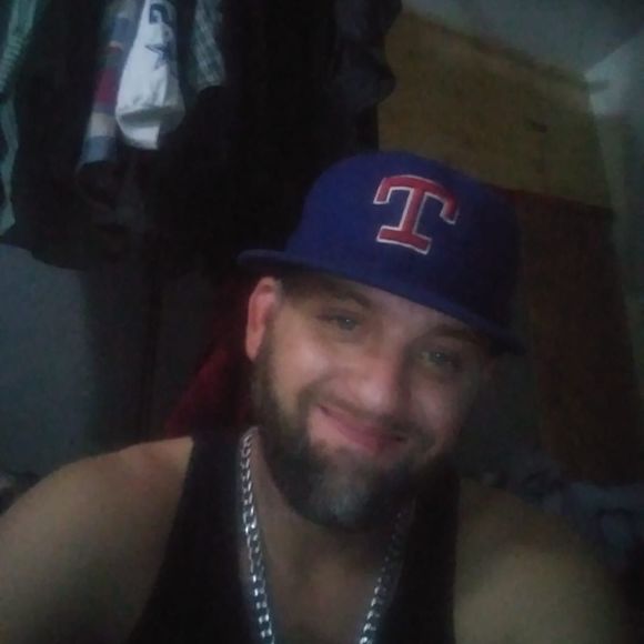 Profile Picture of Eric Wayne (@ericwayne407) on Poshmark