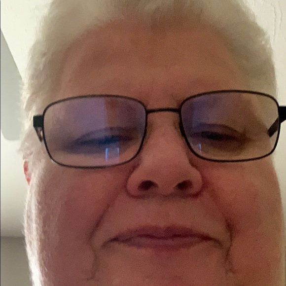 Profile Picture of Nancy Weber (@nweber59) on Poshmark