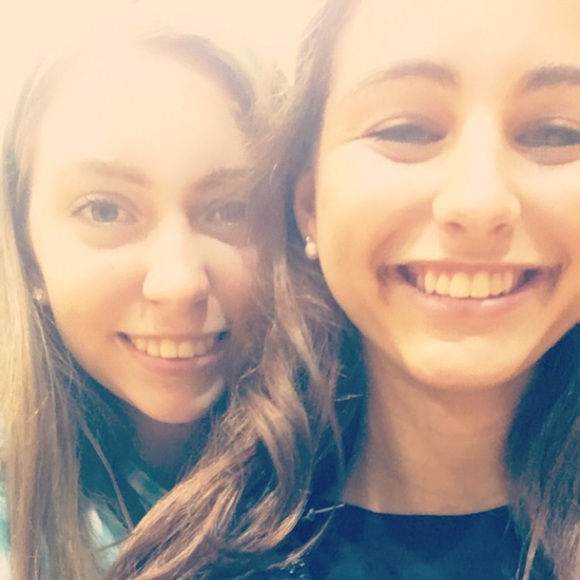 Profile Picture of Hailey Formont (@haileyyy0106) on Poshmark