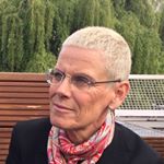 Profile Picture of Anne (@boppingbarbro) on Instagram