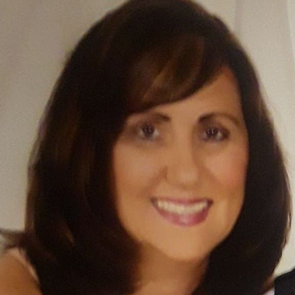 Profile Picture of Maryann Masiello (@mmasiello2) on Poshmark