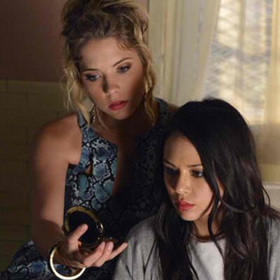 Profile Picture of Hanna And Mona (@HannaMonaBabes) on Twitter