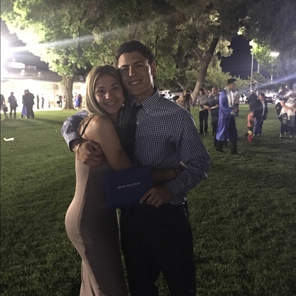 Profile Picture of Chantelle Hernandez (@chantiii32) on Poshmark