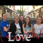 Profile Picture of SherryMeredith (@meredith.sherry) on Instagram