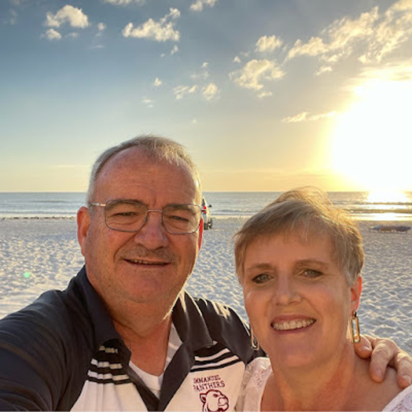 Profile Picture of Chrissy Heiss (@chrissyheiss) on Poshmark