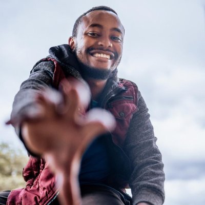 Profile Picture of Ian Reagan Warhar (@gatecrasha) on Twitter