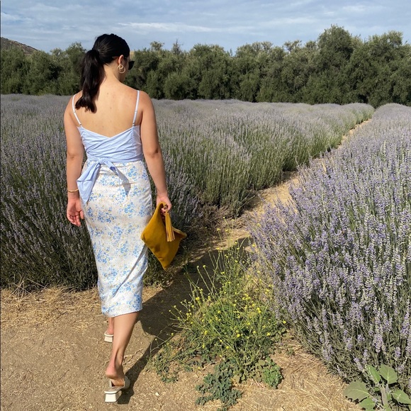 Profile Picture of Alisha Carlson (@adoyle7) on Poshmark