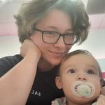 Profile Picture of Lori Behrend (@lori_darlinggg) on Instagram