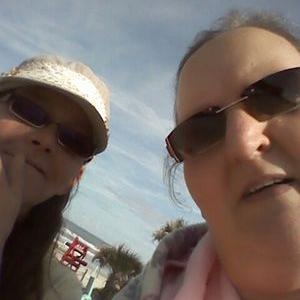 Profile Picture of Amy Scutt (@amyscuttmiller) on Twitter