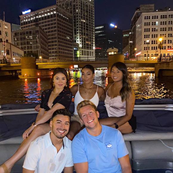 Profile Picture of Leah Spankowski (@lspan) on Poshmark