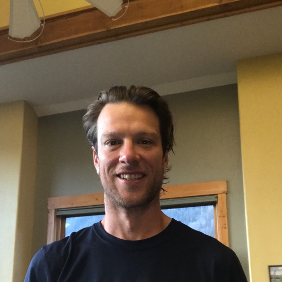 Profile Picture of Benjamin York (@cbskibum) on Poshmark