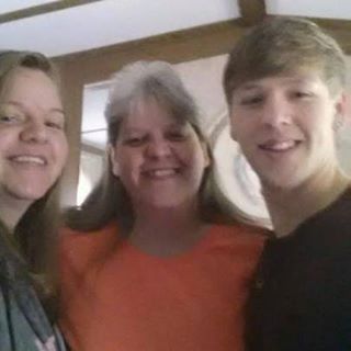 Profile Picture of Michelle Riggins Royal (@michelle.r.royal) on Facebook