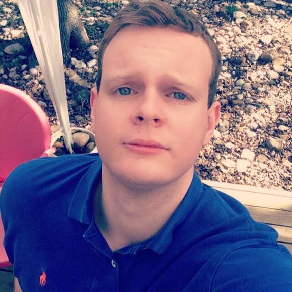 Profile Picture of Zach Haese (@zachary42293) on Poshmark