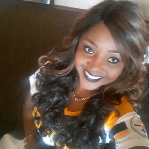 Profile Picture of Marva Branch (@marvalousmarva) on Poshmark