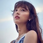 Aesha Morsela - Facebook Profile Picture of Aesha Morsela (@lyra.penrose) on Facebook