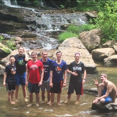 Profile Picture of Lilly Jewel Newman (@bluetiger161997) on Twitter