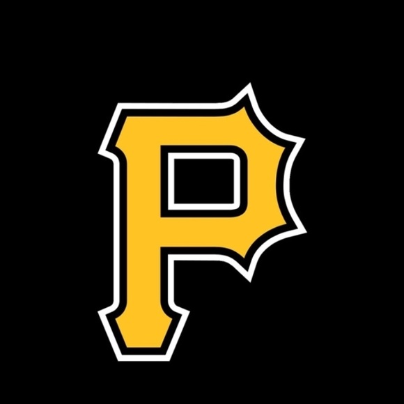 Profile Picture of Dan Dellovade (@dellovade49) on Poshmark