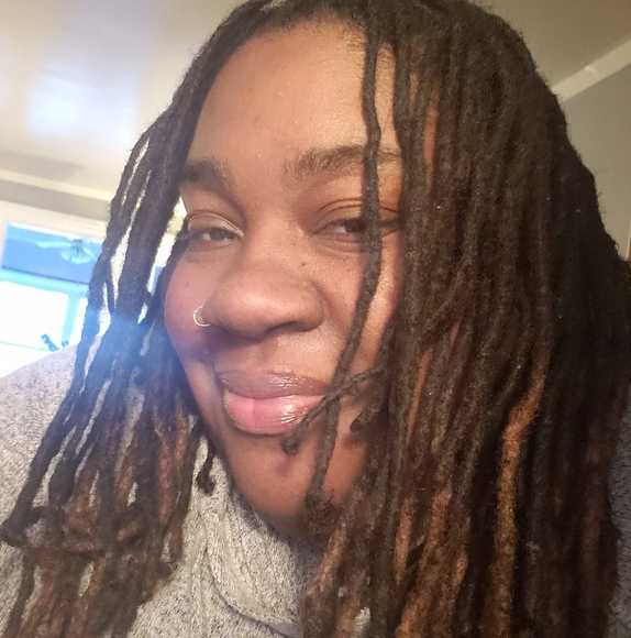 Profile Picture of Kelli Westbrook (@kelliwestbrook) on Poshmark