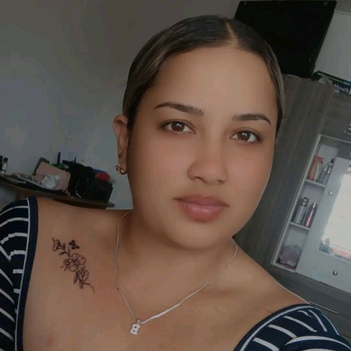 Profile Picture of Andrea Mera (@andreamerab.80) on Tiktok