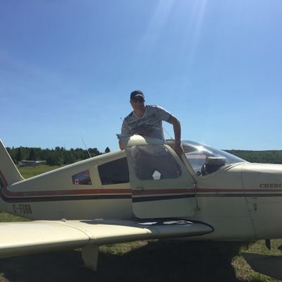 Profile Picture of Steve Levesque (@pilotlevesque) on Twitter