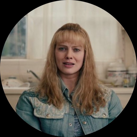 Profile Picture of Coppelia Guidry (@coppeliakairay) on Poshmark