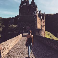 Profile Picture of Jana Schmick (@janaschmick) on Tiktok