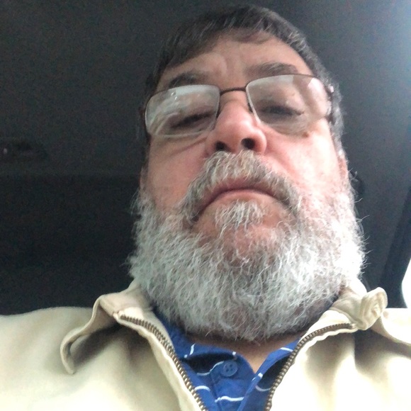 Profile Picture of Marc Spiduro (@mspiduro) on Poshmark