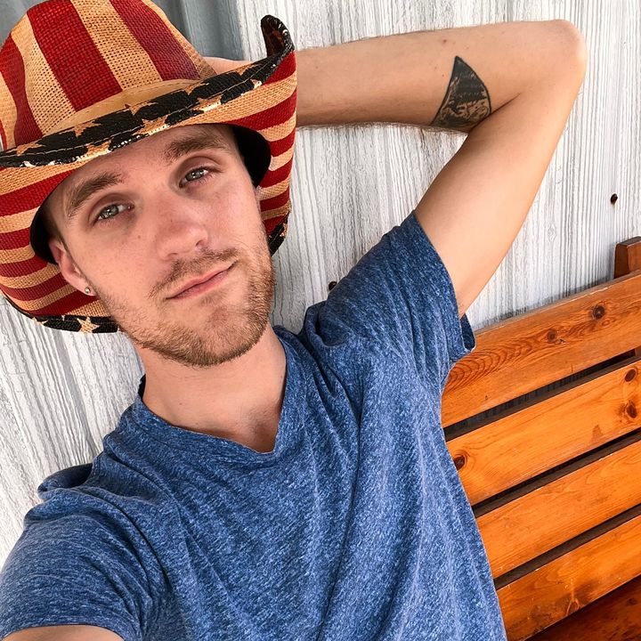 Profile Picture of   Cam Emmons... (@cameronemmons10) on Tiktok