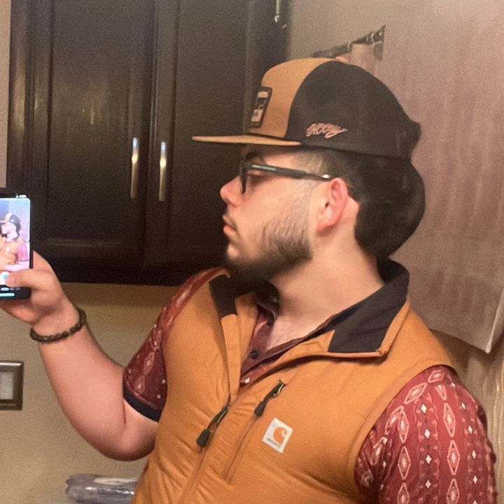 Profile Picture of Jacob (@jacobarebalo642) on Tiktok