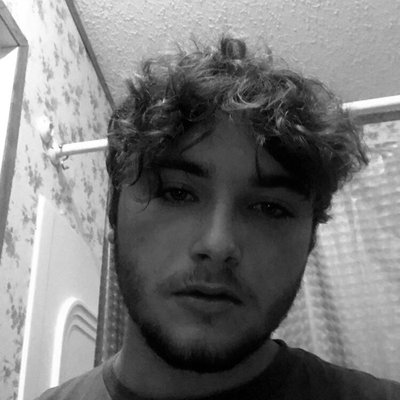 Profile Picture of Ken (@ColeHewitt4) on Twitter