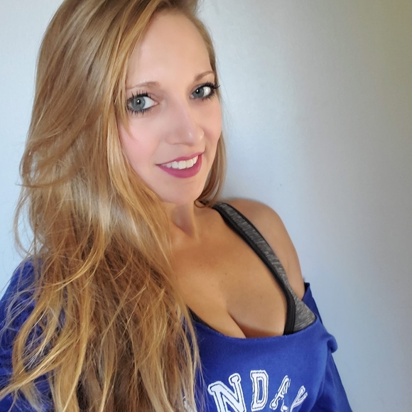 Profile Picture of Sabrina Coppins (@brina_marie76) on Poshmark