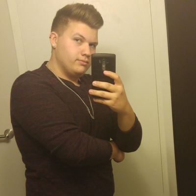 Profile Picture of Jonathan Rideout (@Jonathan_R39) on Twitter