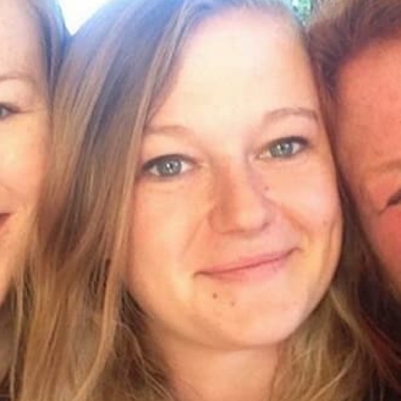 Profile Picture of Casey Kynerd (@casey_kynerd) on Poshmark