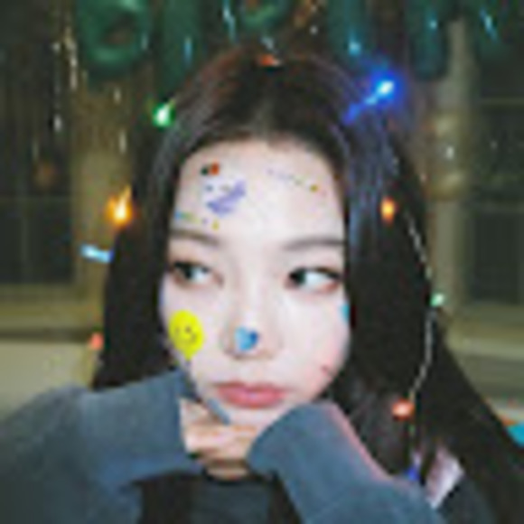 Profile Picture of Devaughn Island (@devaughnisland) on Poshmark