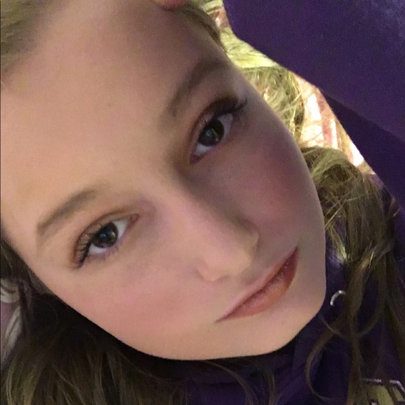 Profile Picture of Kaylee Sorrells (@nerdykay2004) on Poshmark