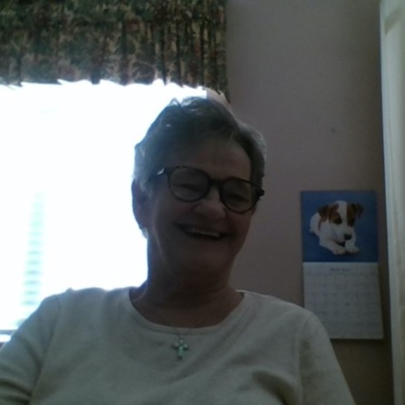 Profile Picture of Phyllis ann Slasor (@paslasor4) on Poshmark