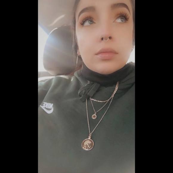 Profile Picture of Emily Nestor (@emilnestor) on Poshmark