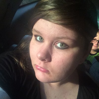 Profile Picture of Alyssa Booker (@AlyssaBookerLol) on Twitter