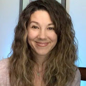 Profile Picture of Rachael Case (@KCSeashore) on Youtube