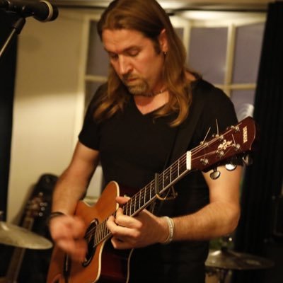 Profile Picture of Leon Daye (@leondayemusic) on Twitter