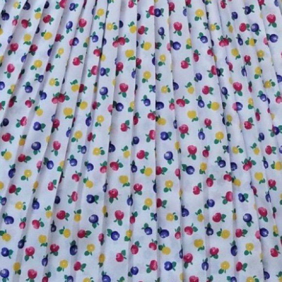 Profile Picture of Cami Dorchak (@loulcchak) on Poshmark