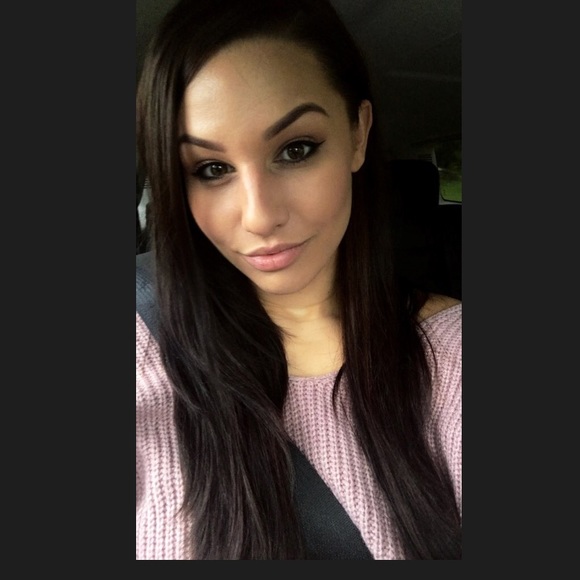 Profile Picture of Sheryl Socha (@sheryl_jayne91) on Poshmark